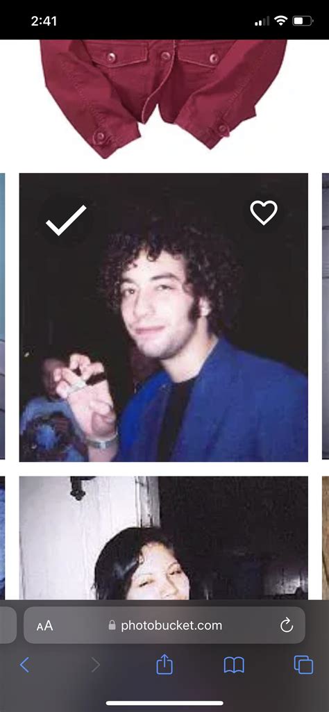 Albert circa 2004 in Chicago : r/TheStrokes