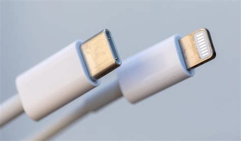 Apple Might Finally Bring USB-C to iPhone 15 - Video - CNET