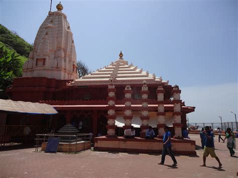 ganpatipule temple, visiting ganpatipule ganesha temple ratnagiri