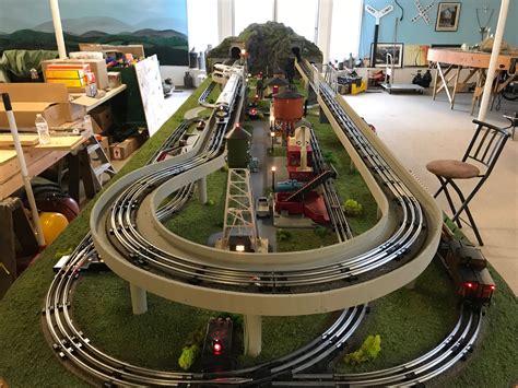 Image associée | Lionel trains layout, Model train layouts, Train layouts