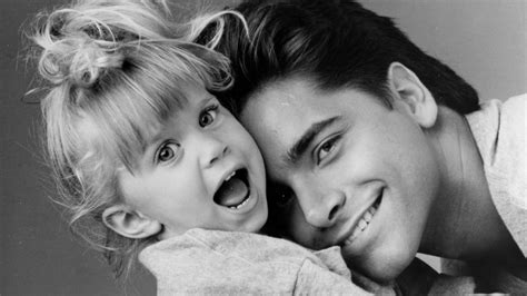 John Stamos gets knocked around by Olsen twins in adorable throwback video - TODAY.com