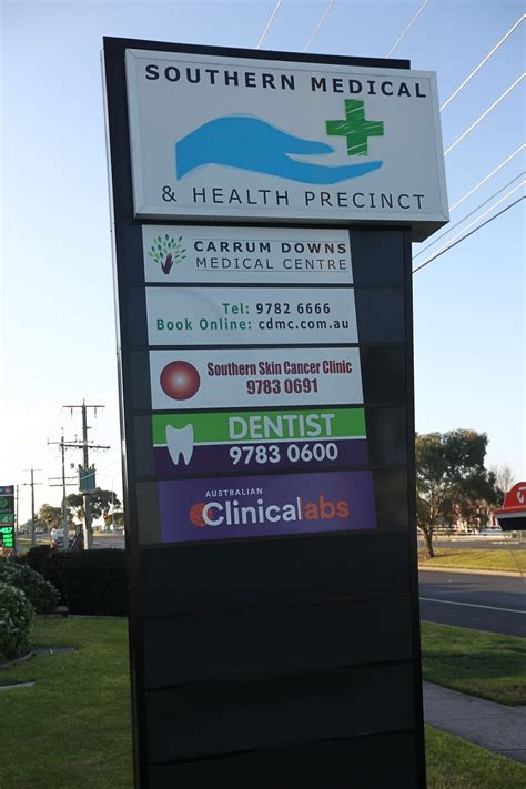 Carrum Downs Medical Centre - Dr. Robert Jordan - 113a Hall Rd, Carrum Downs VIC 3201, Australia