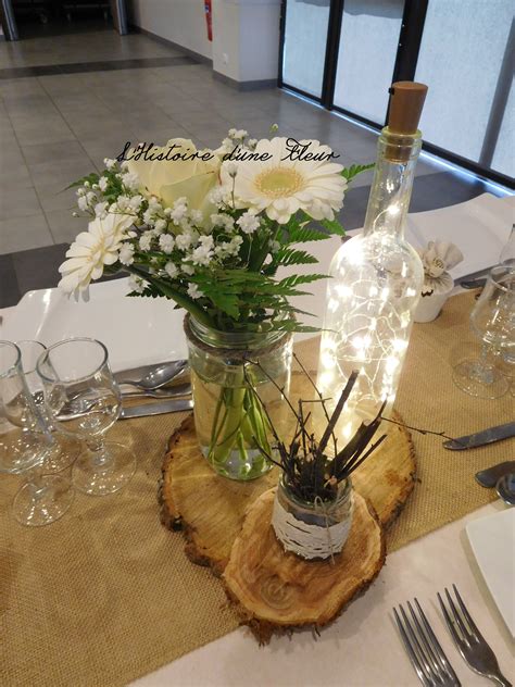 centre de table nature sur rondin de bois, avec bouteille lumineuse | Deco table mariage ...