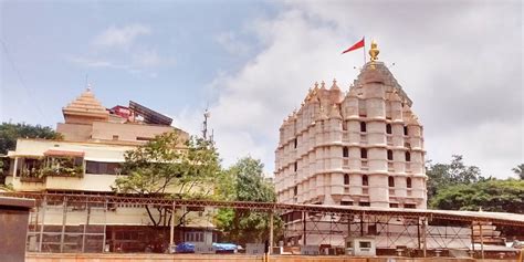 Shree Siddhivinayak Temple Mumbai Timings (History, Entry Fee, Height, Images, Built by ...