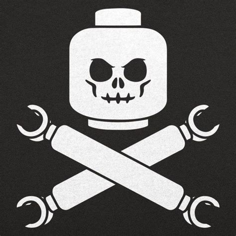 Lego Pirate Skull Men's T-Shirt - Medium / Black in 2021 | Pirate skull, Silkscreen design, Mens ...