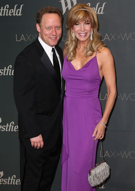 Inside Leeza Gibbons' Fourth Marriage with a Man 13 Years Younger: Facts about Steven Fenton ...