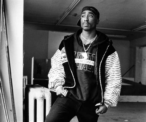 10 Best 2Pac Songs of All Time - Singersroom.com