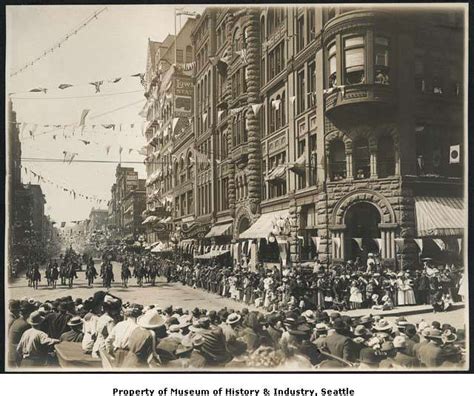 A look at Seattle during the Klondike Gold Rush, when the population surged