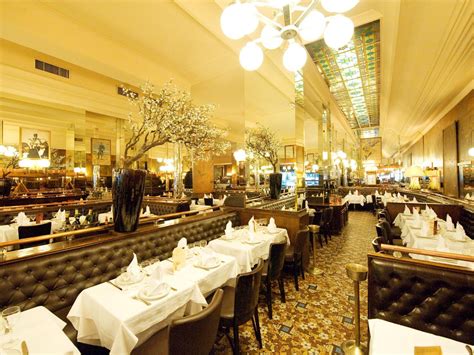 Paris Restaurants With Amazing Ambience : Paris : TravelChannel.com ...