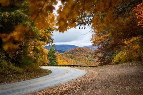 Asheville Fall Color Tours - WNC Photo Tours