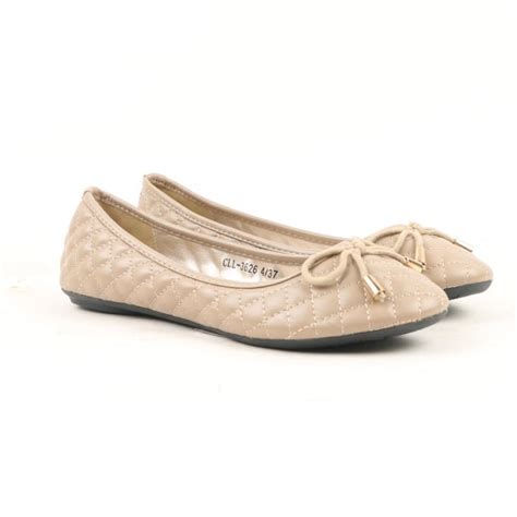 Carlton London Noor Cll3626 Women's Beige Shoes - Free Returns at Shoes.co.uk