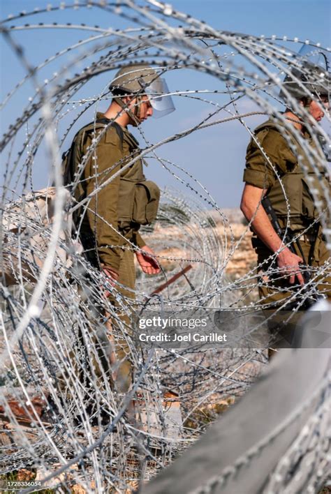 Israeli Soldiers In The West Bank High-Res Stock Photo - Getty Images