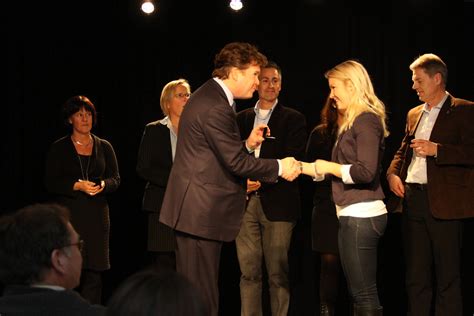 IMG_2250 | Ambassador Barzun giving a thank you gift to the … | Flickr