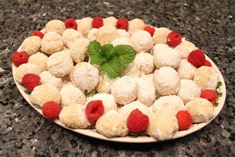 Butter Ball Cookies Recipe | Orsara Recipes