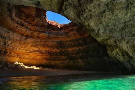 Best Sea Caves in the World - Fingal's Cave, Blue Grotto, and More ...