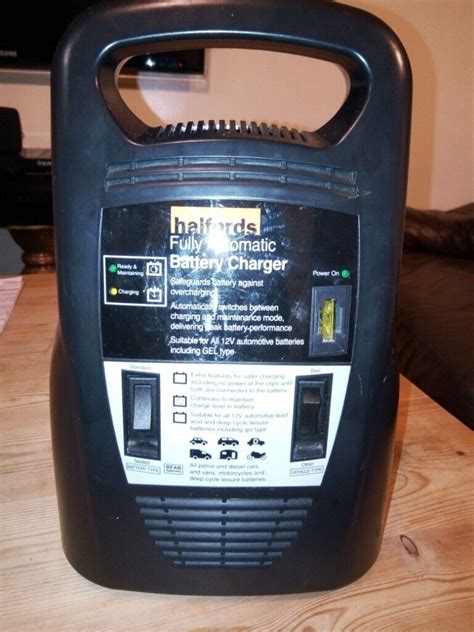 Halfords fully automatic battery charger | in Kempston, Bedfordshire ...