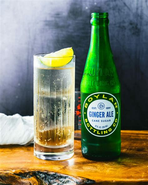 10 Classic Ginger Ale Cocktails – A Couple Cooks