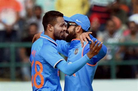 Yet Another Injury! Hardik Pandya Now Ruled Out For Six Weeks - ScoopWhoop