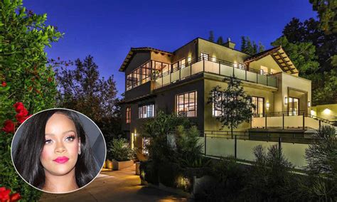 Inside Rihanna's new $6.8 million Hollywood Hills mansion | MamasLatinas.com