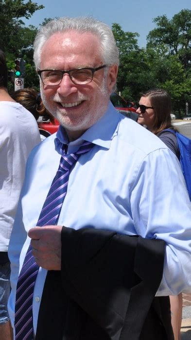 Wolf Blitzer Height, Weight, Age, Net Worth, Wife, Biography