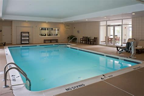 Hampton Inn & Suites Bethlehem Pool: Pictures & Reviews - Tripadvisor