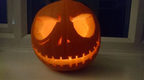 This is Halloween! This is Halloween! Pumpkins scream in the dead of night! (With images ...