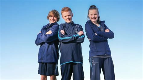 Box Hill’s Kingswood College changes uniform in favour of activewear for health and wellbeing ...