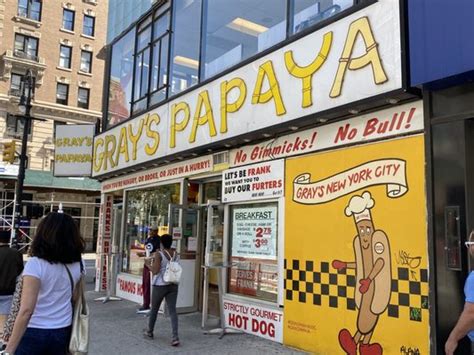 GRAY’S PAPAYA - 1148 Photos & 1515 Reviews - 2090 Broadway, New York, New York - Hot Dogs ...