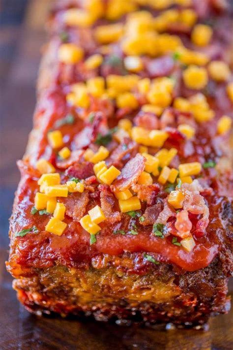 Easy to make, totally indulgent Bacon Cheeseburger Meatloaf! | Cheeseburger meatloaf, Bacon ...