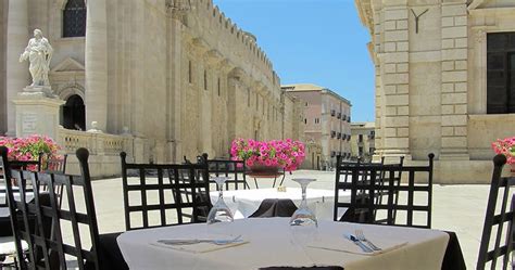 Best Cefalu restaurant - Cefalu restaurants | Excursions Sicily