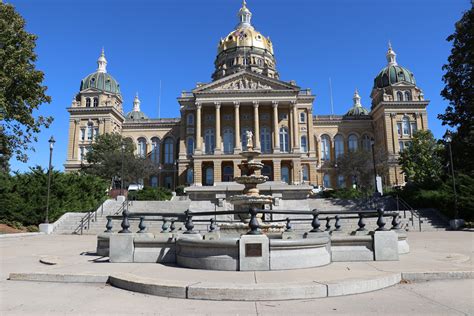 Iowa Capitol Monuments and Sculpture