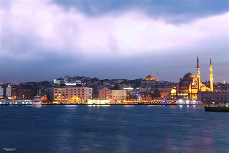 Istanbul Skyline After Sunset - Boxist.com Photos Portfolio