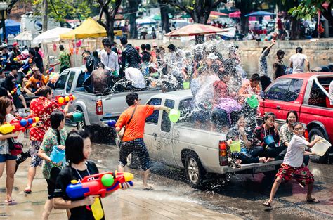 The World’s Best Water Fight: Three Days of Songkran Festival. – NOMAD ...