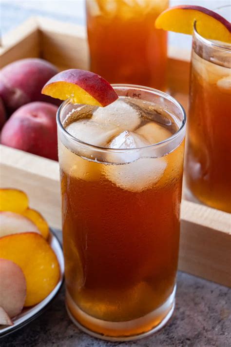 The BEST Peach Iced Tea | 4 Ingredients and easy to make!