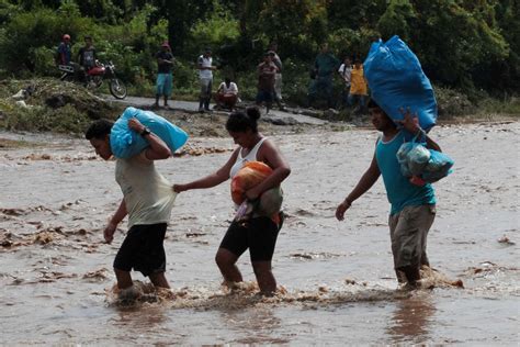 Tropical Storm Nate hits Central America Photos | Image #11 - ABC News