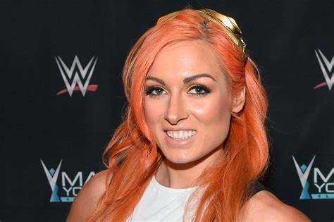 The Glass is Cracking: Will Becky Lynch Be the Next Face of the WWE? - Cageside Seats