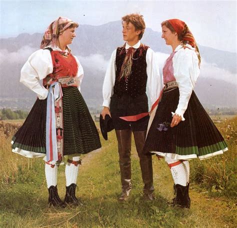 FolkCostume: Slovenian / Austrian Costume of Ziljska Dolina or Gailtal, Carinthia, Austria ...