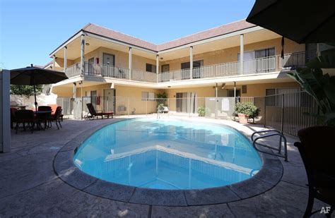 Casa Linda Apartments - Newbury Park, CA | Apartment Finder