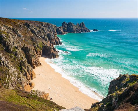 Top 10 Of The Most Beautiful Beaches In The UK | Clickstay