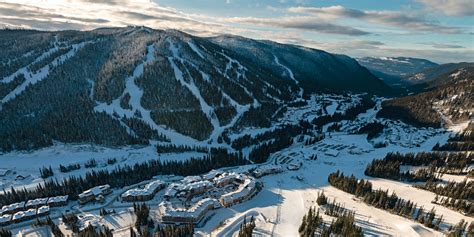 Sun Peaks Resort Is the Ski Spot You Need to Check out This Winter