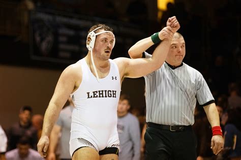 Lehigh wrestling relfects on the season - The Brown and White