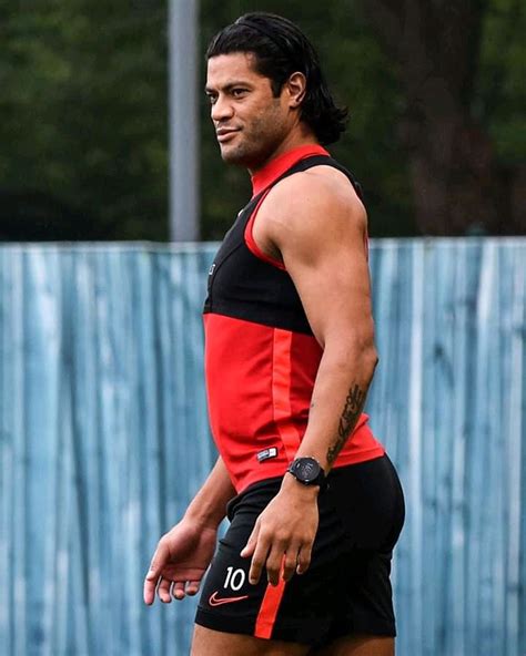 Remember Hulk The Brazilian Footballer? - See His Recent Looks After ...