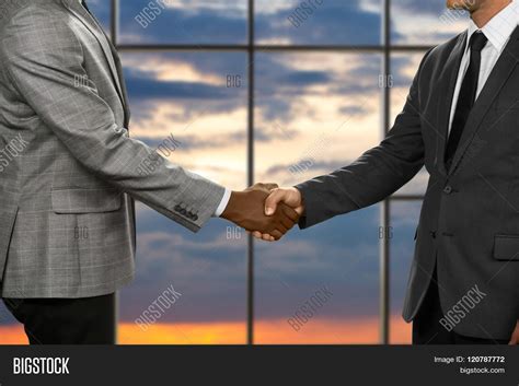 Politicians Shake Image & Photo (Free Trial) | Bigstock