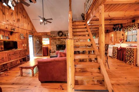 RedAwning - Cabin on the Creek 1117 - Sylva, NC, Cabins, Sylva, United States of America ...