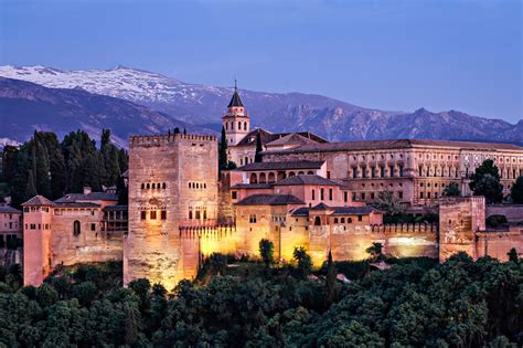 Wallpaper : Alhambra, Spain, night, evening, lights, mountains, Granada, malaga, castle ...