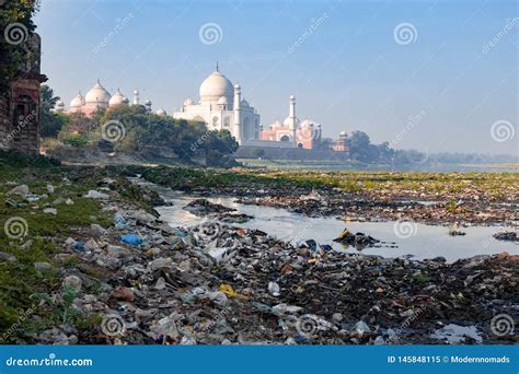 Taj Mahal Beauty Behind Polluted Yamuna River Trash Garbage Stock Image - Image of mausoleum ...