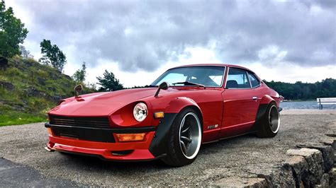 Datsun Fairlady Z Carbon Signal Moonbeam