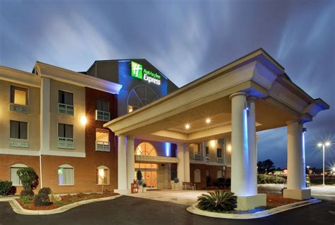 Holiday Inn Express & Suites Thomasville, an IHG Hotel Thomasville, Georgia, US - Reservations.com