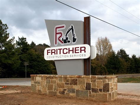 Custom Monument Sign Manufacturer | Comet Signs