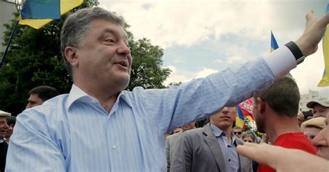 Could 'Chocolate King' Petro Poroshenko Bring Stability to Ukraine?